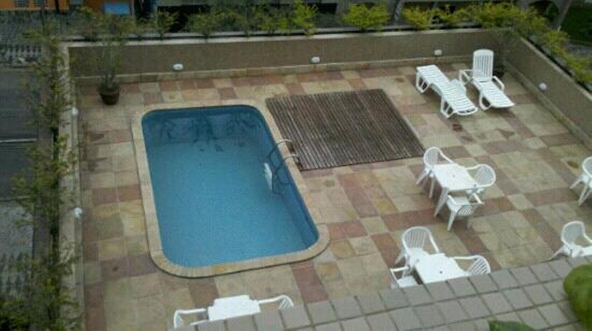 Elo Pensão 4*
